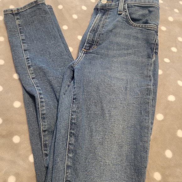 Size 30 Joe's jeans Twiggy high rise - Picture 2 of 2